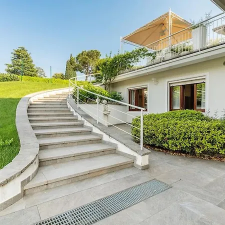Vila With Swimming Pool&private Pier On The