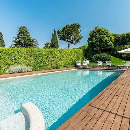 Vila With Swimming Pool&private Pier On The