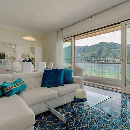 Vila With Swimming Pool&private Pier On The San Felice del Benaco
